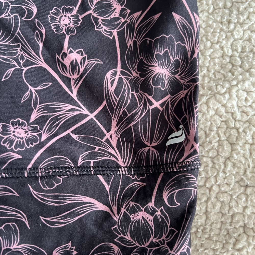 Fabletics leggings - Picture 3 of 3